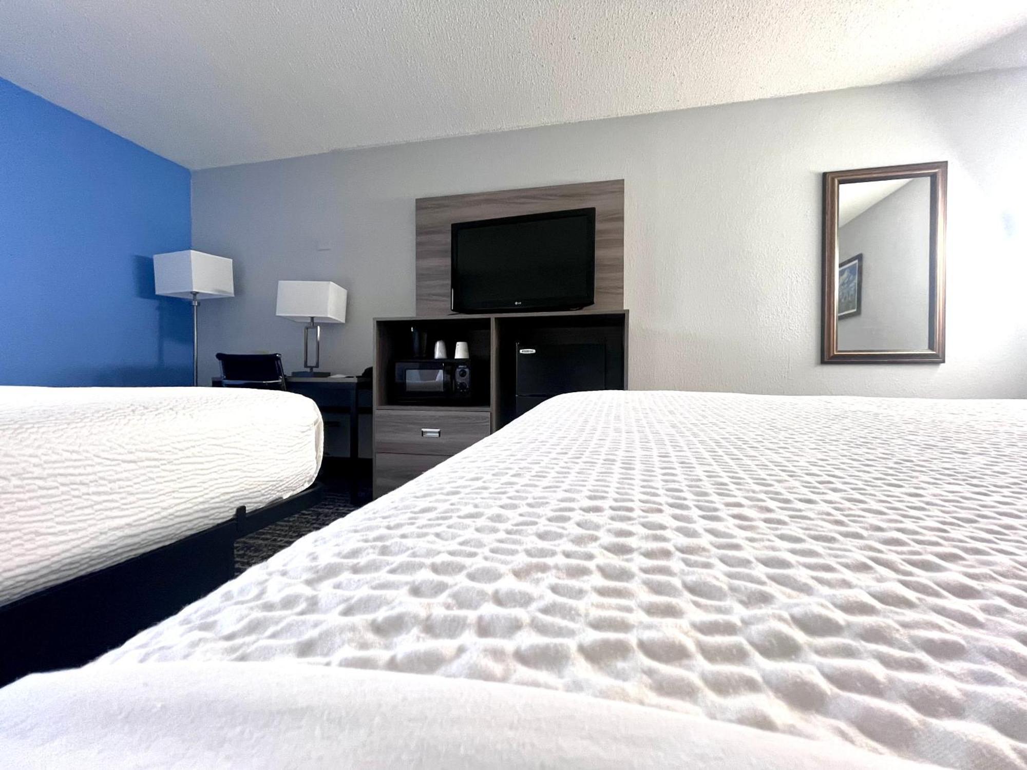 Hotel Baymont By Wyndham Indianapolis South Exterior foto